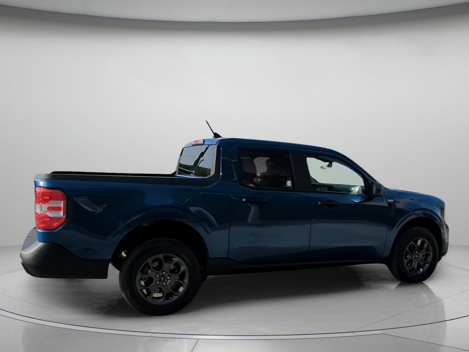 Certified 2024 Ford Maverick XLT image 24