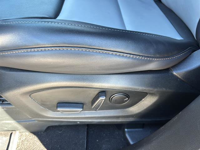 Certified 2024 Ford Explorer XLT w/ Equipment Group 202A image 12