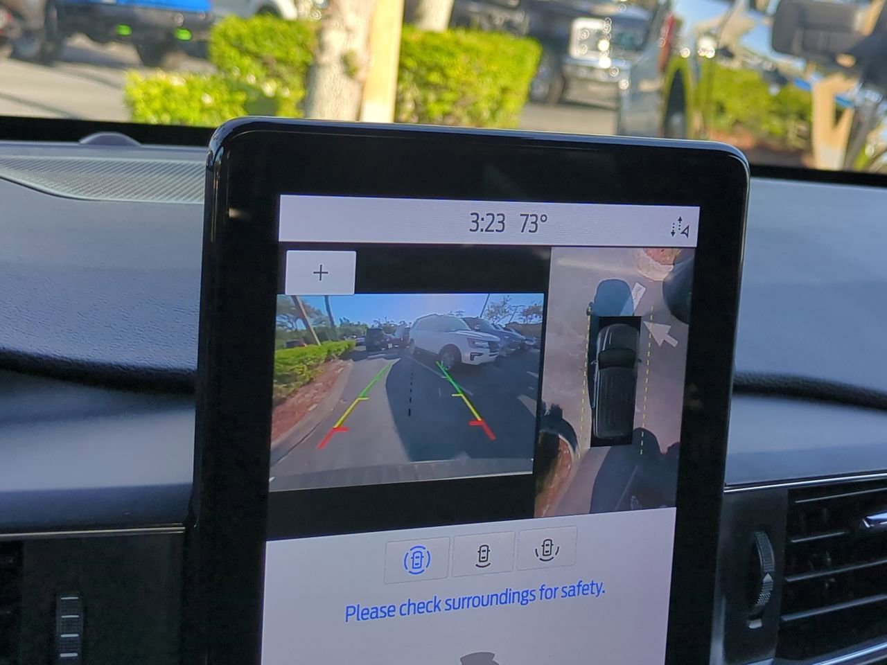 Certified 2020 Ford Explorer ST w/ ST Street Pack image 21