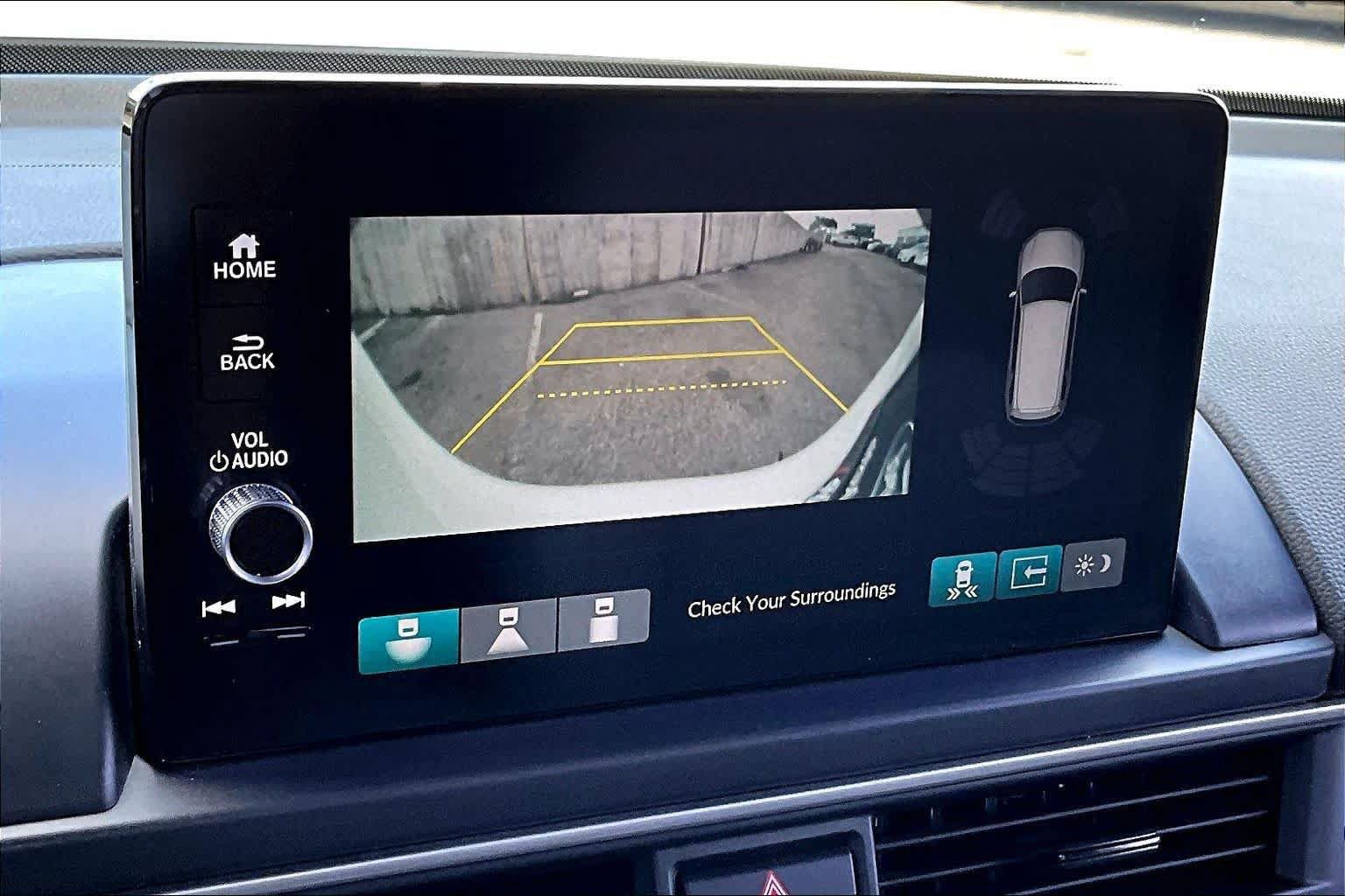 Used 2023 Honda Pilot Touring image 29