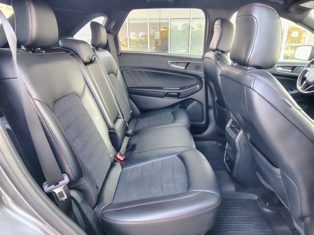 Certified 2022 Ford Edge ST-Line w/ Class II Trailer Tow Package AWD/4WD image 16