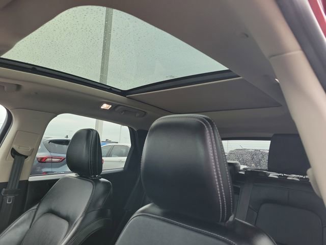 Certified 2020 Ford Escape Titanium FWD image 26