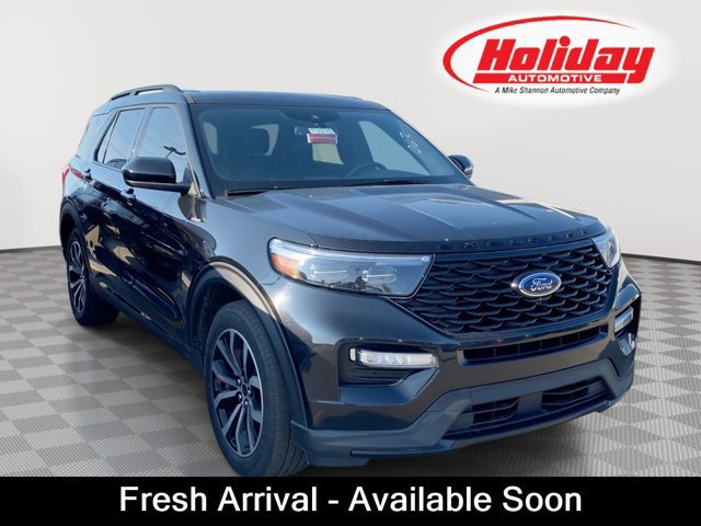 Certified 2022 Ford Explorer ST-Line w/ Class IV Trailer Tow Package