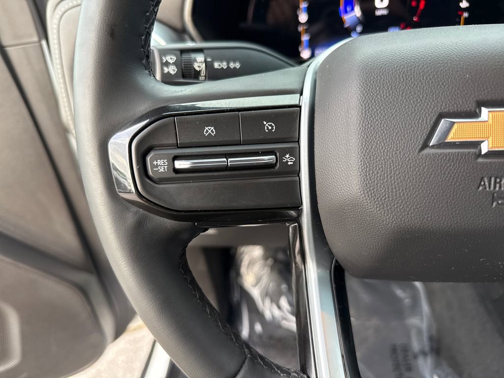 Used 2023 Chevrolet Colorado LT w/ LT Convenience Package image 16