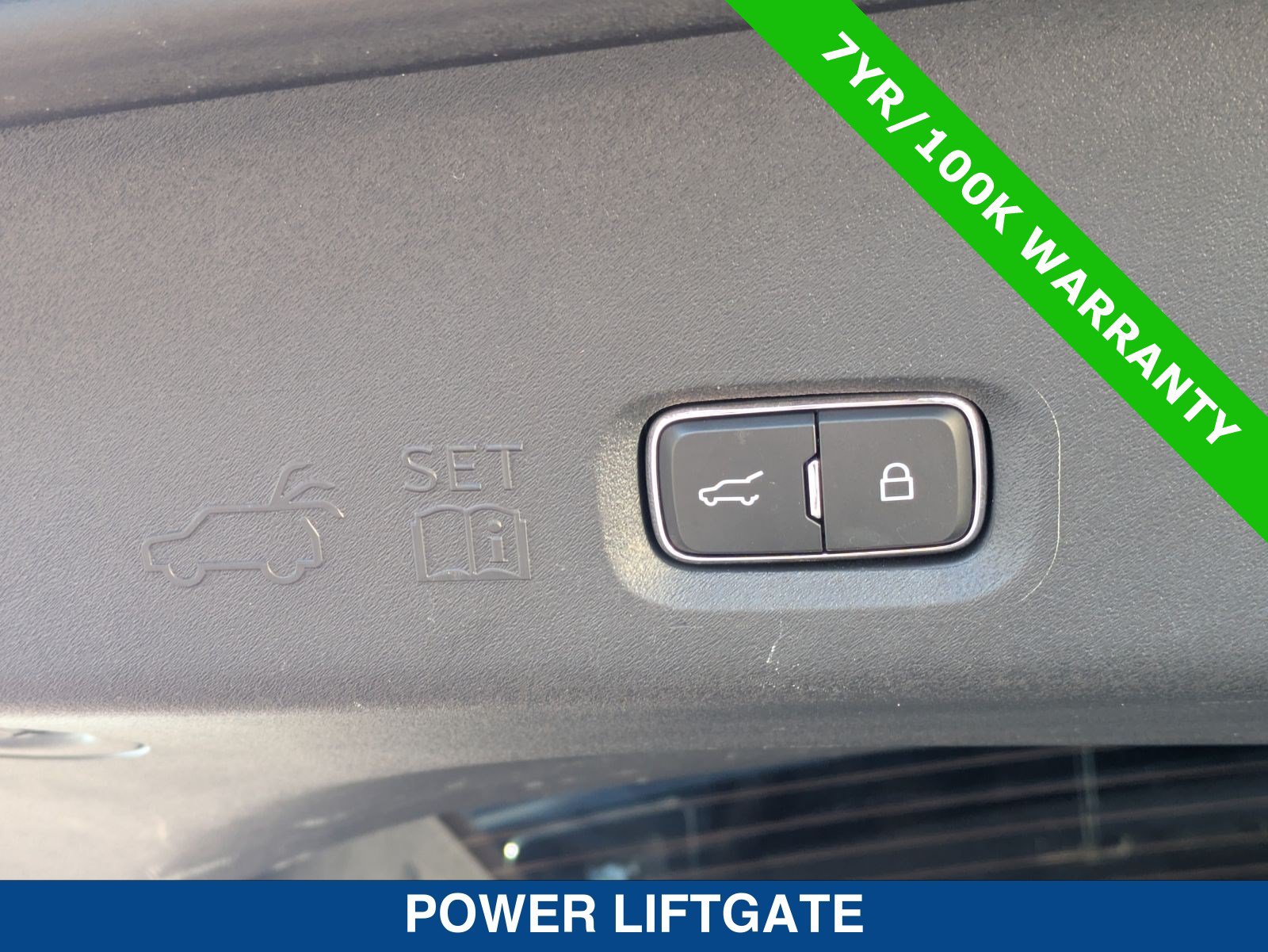 Certified 2025 Ford Expedition Active AWD/4WD image 14