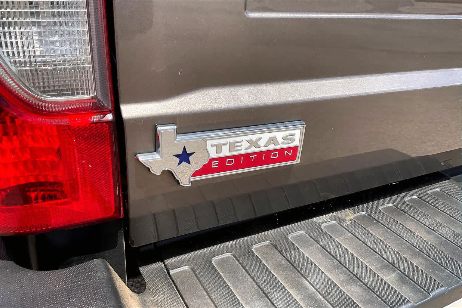 Certified 2022 Ford F350 XL w/ STX Appearance Package AWD/4WD image 29