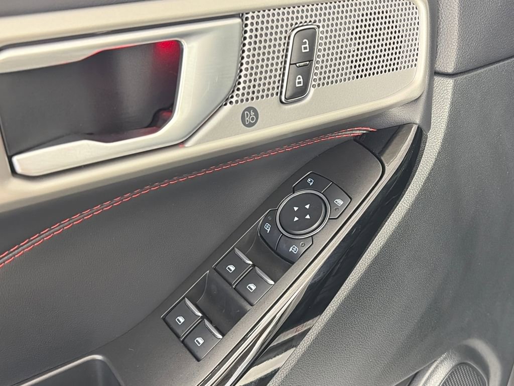 Certified 2023 Ford Explorer ST-Line w/ Class IV Trailer Tow Package image 25