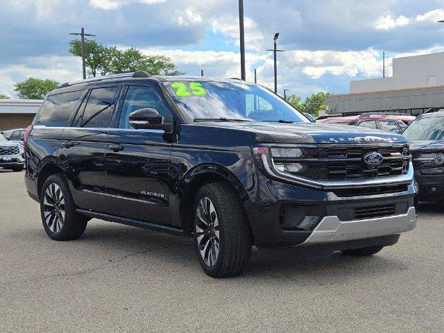 Certified 2025 Ford Expedition Platinum w/ Driver's Package AWD/4WD image 5