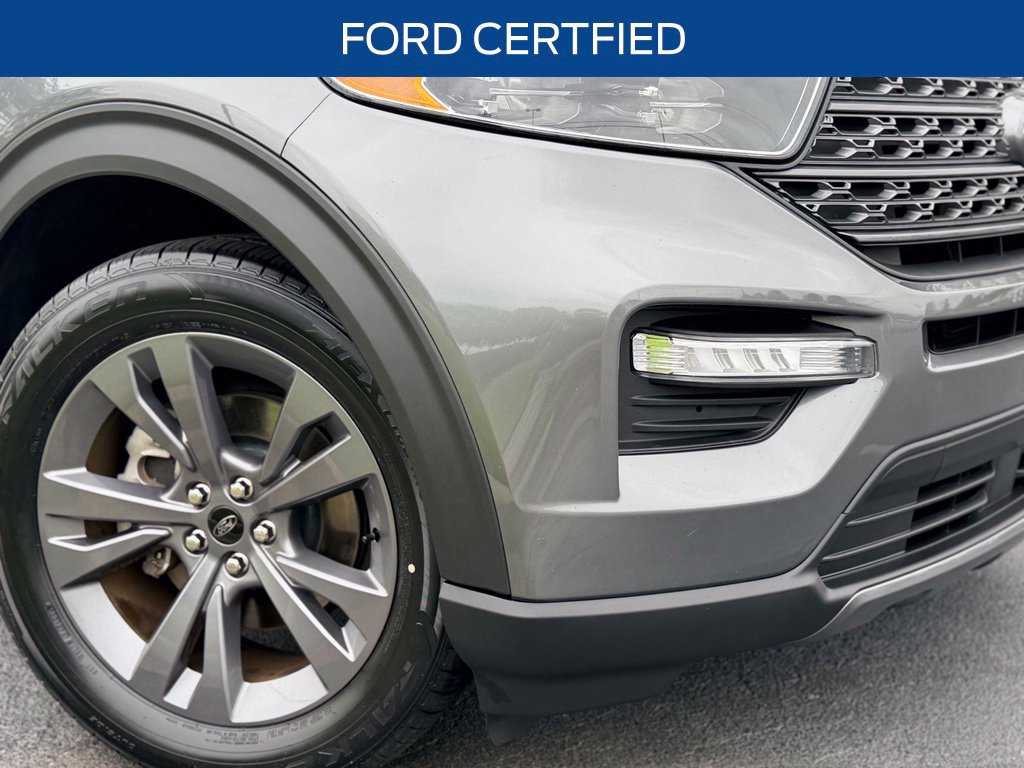 Certified 2023 Ford Explorer XLT w/ Equipment Group 202A RWD image 3