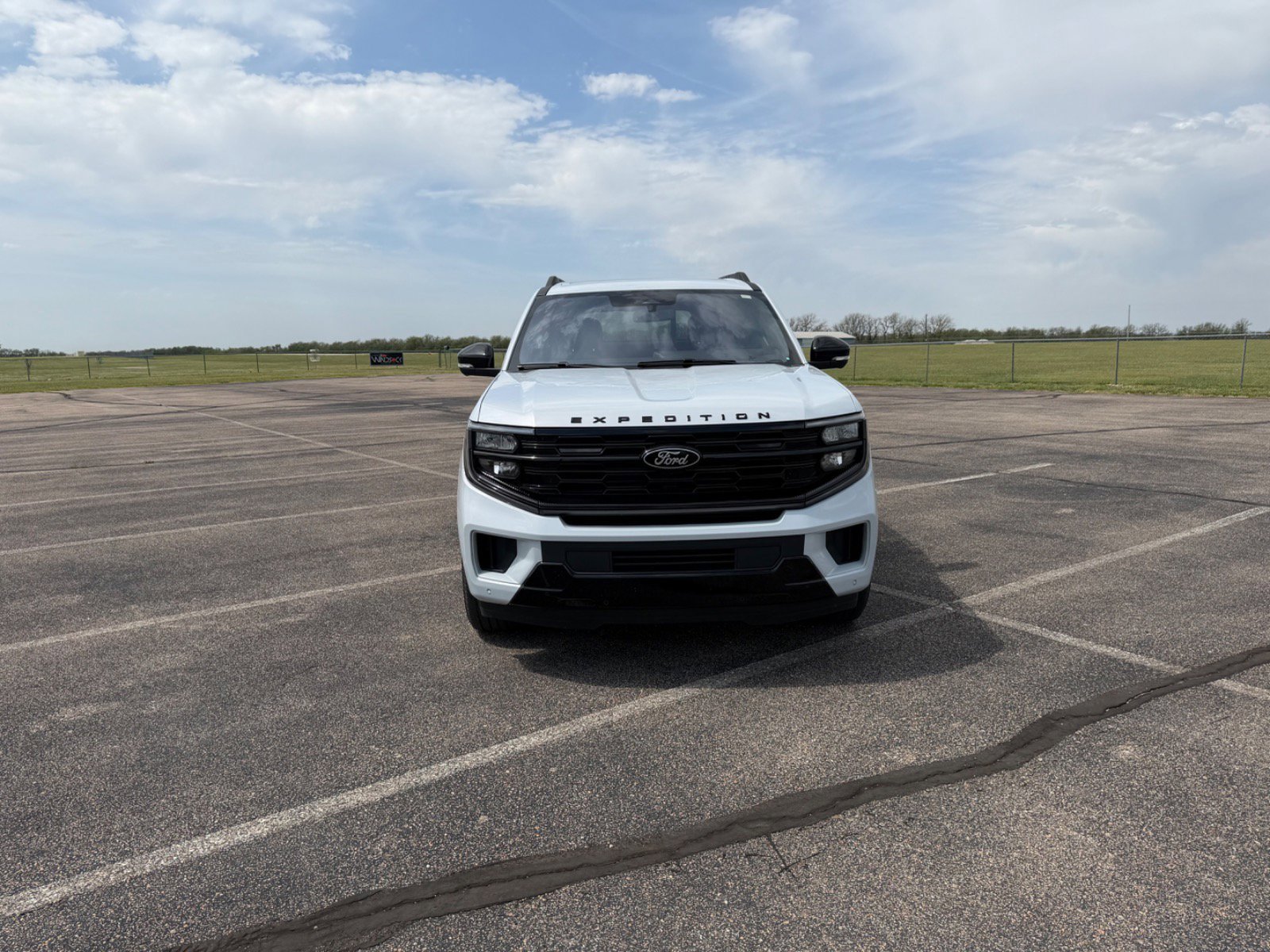 Certified 2025 Ford Expedition Max Platinum w/ Stealth Performance Package AWD/4WD image 13