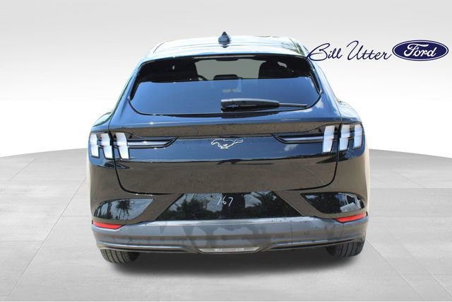 Certified 2025 Ford Mustang Mach-E Select w/ Comfort Package Lite AWD/4WD image 6