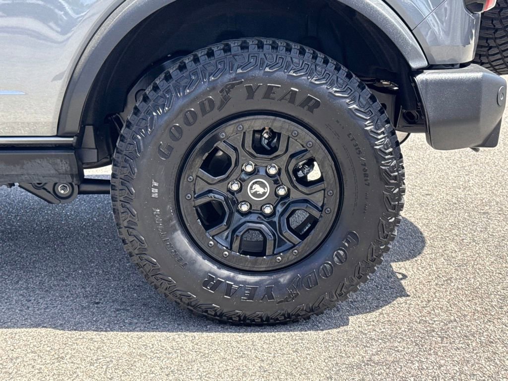 Certified 2024 Ford Bronco Wildtrak AWD/4WD image 14