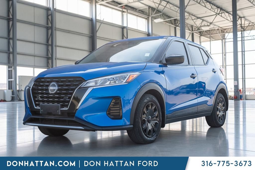 Used 2022 Nissan Kicks S