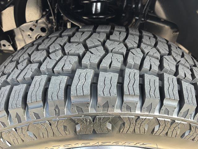 Certified 2019 Ford F150 Raptor w/ Equipment Group 802A Luxury image 10