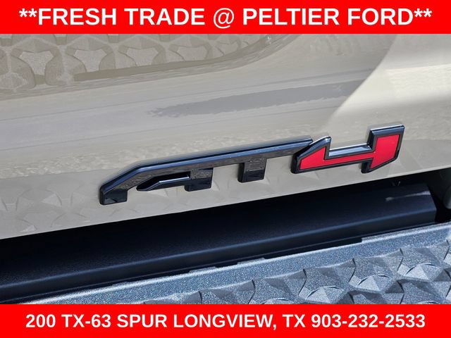 Used 2024 GMC Canyon AT4 w/ AT4 Premium Package AWD/4WD image 8