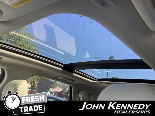 Certified 2022 Ford Edge Titanium w/ Equipment Group 301A AWD/4WD image 13
