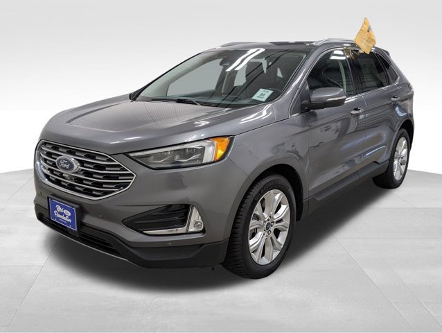 Certified 2022 Ford Edge Titanium w/ Equipment Group 301A AWD/4WD image 18