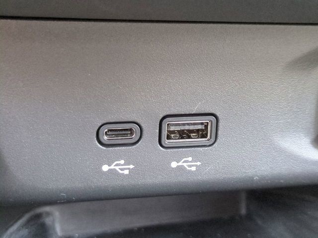 Used 2025 Buick Envista Avenir FWD image 26