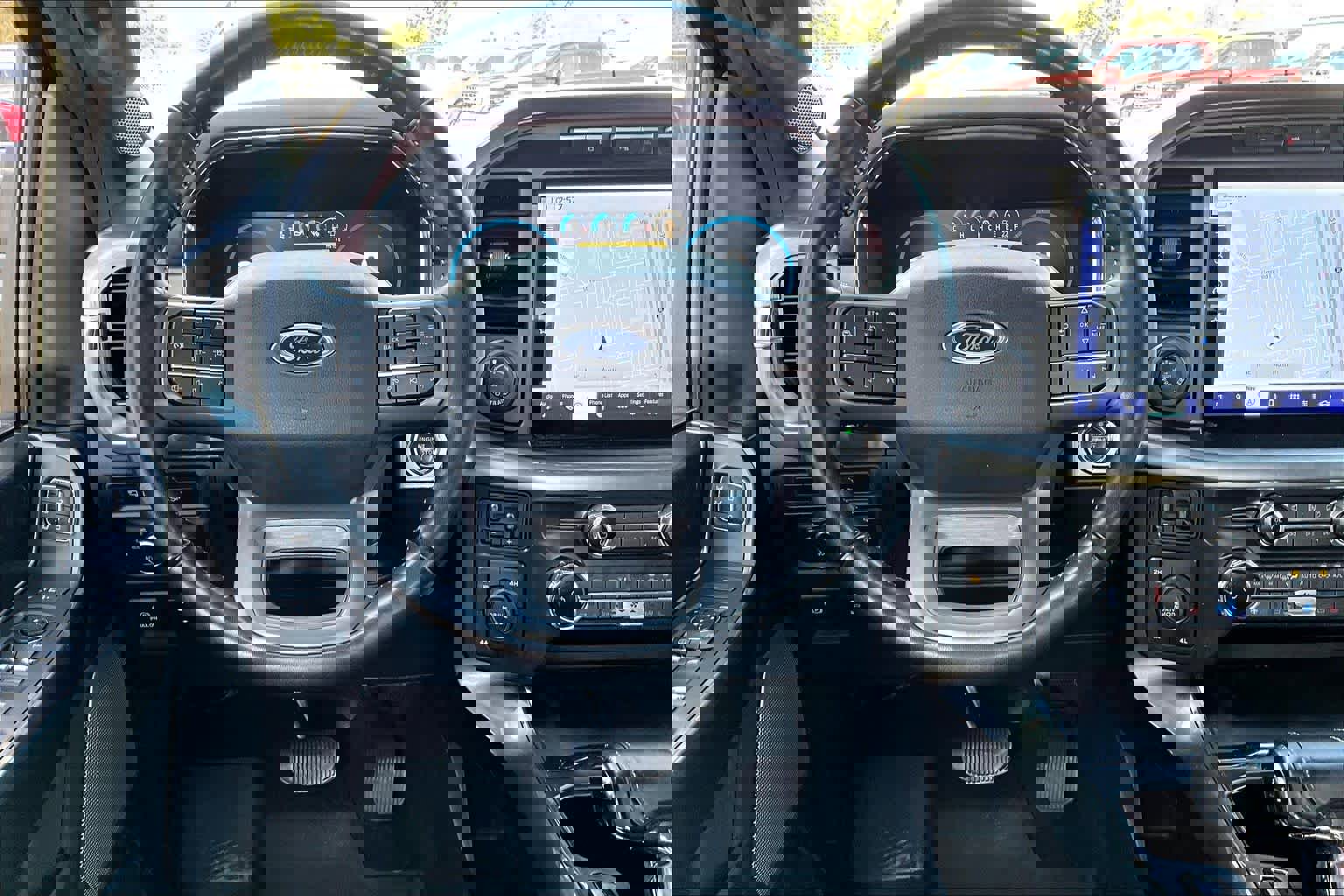 Certified 2022 Ford F150 Lariat w/ Equipment Group 502A High image 5