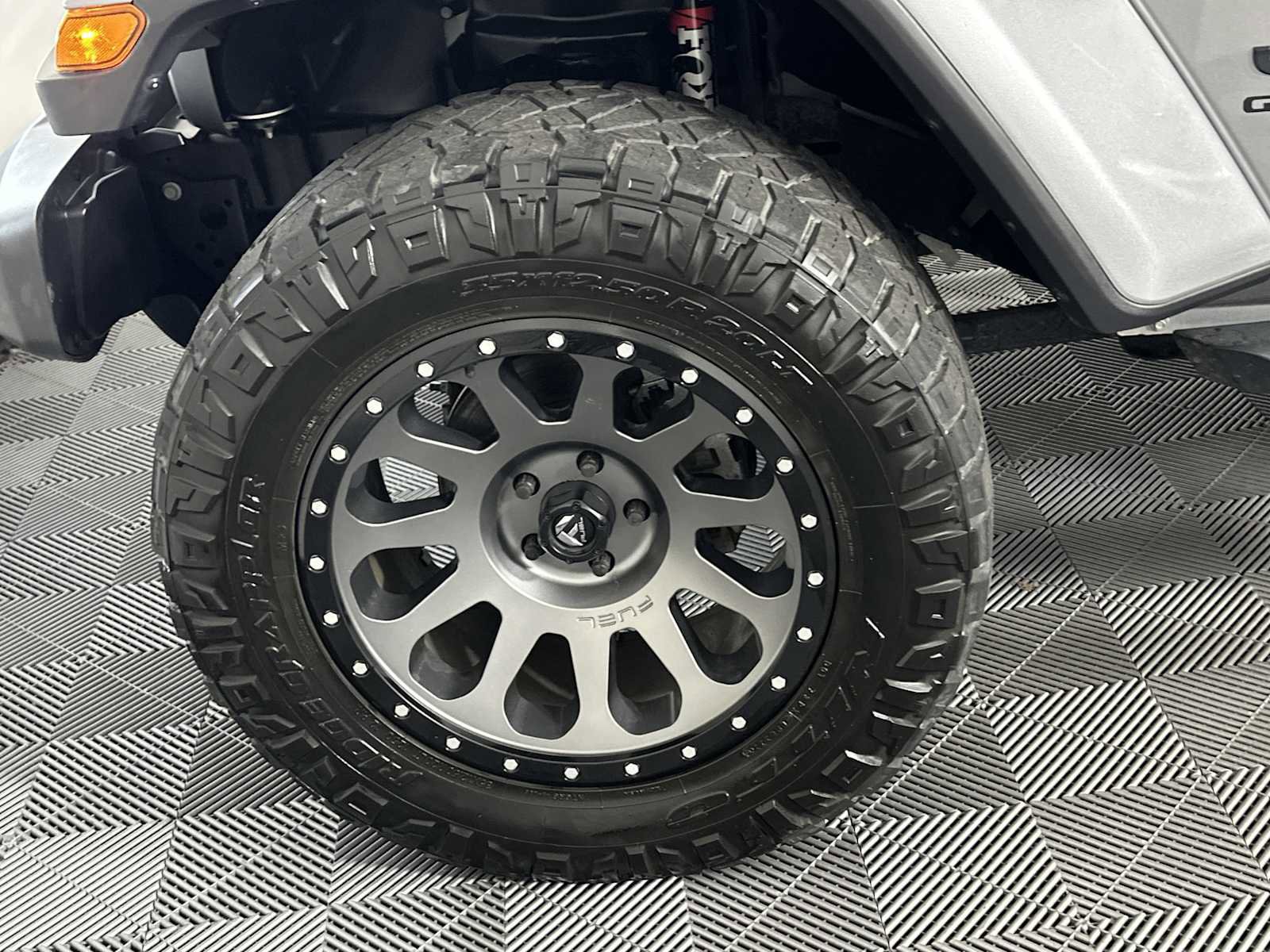 Used 2020 Jeep Gladiator Sport w/ Quick Order Package 24S image 12