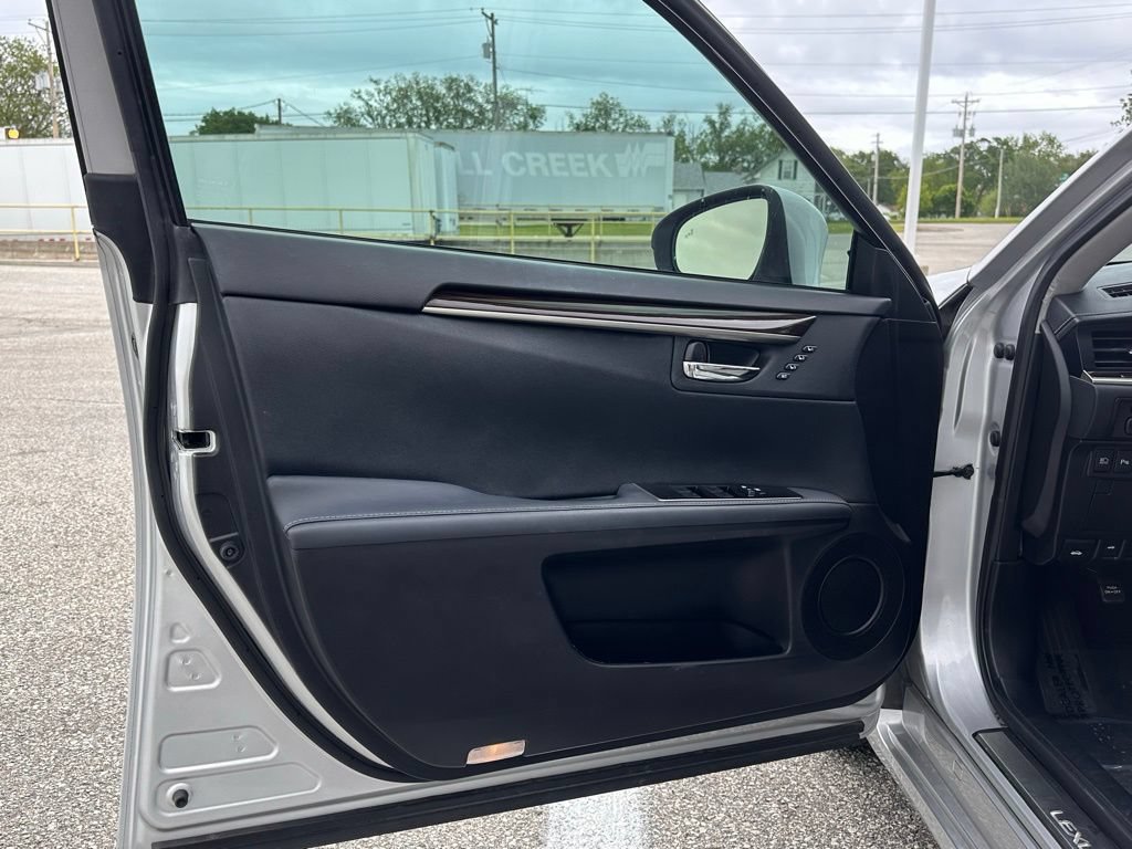 Used 2018 Lexus ES 350 w/ Navigation System Package FWD image 17