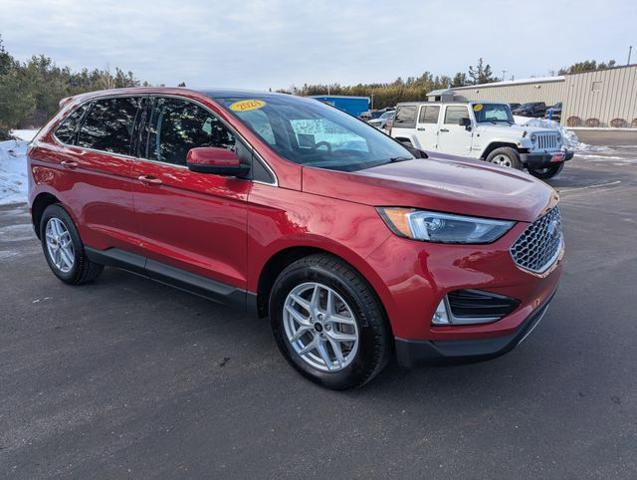 Certified 2024 Ford Edge SEL w/ Convenience Package AWD/4WD image 3