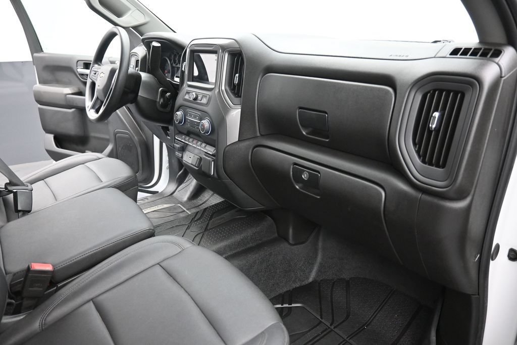 Used 2025 Chevrolet Silverado 1500 W/T w/ WT Value Package RWD image 10