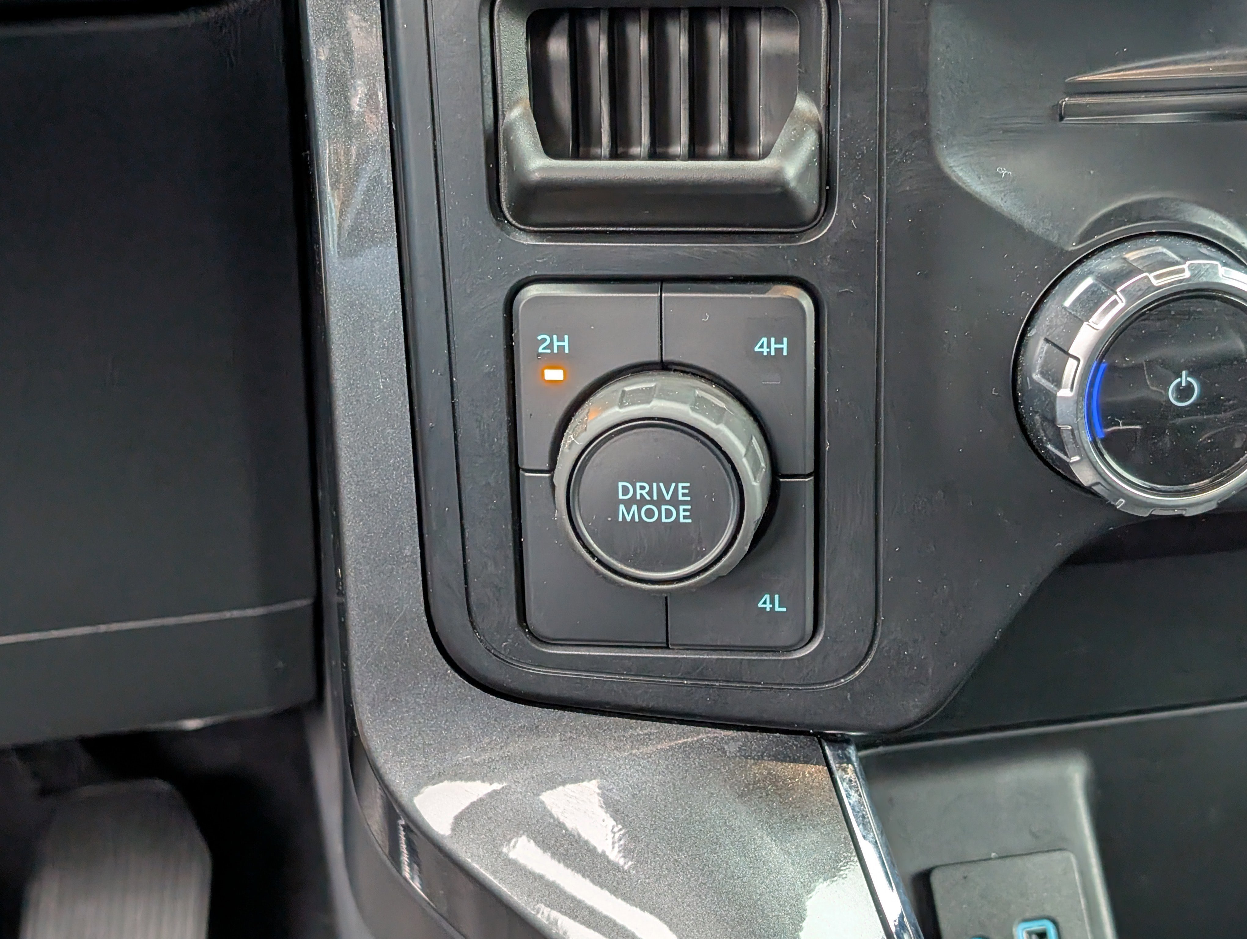 Certified 2023 Ford F150 XLT w/ Equipment Group 302A High image 24