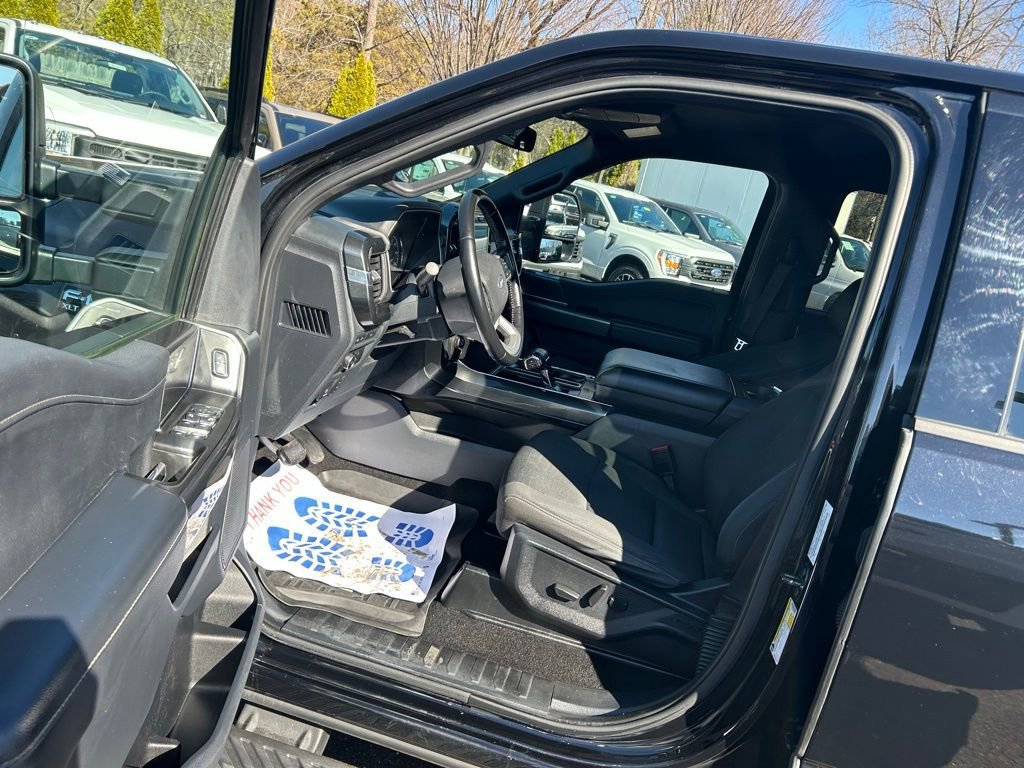 Certified 2022 Ford F150 XLT w/ Equipment Group 302A High image 17