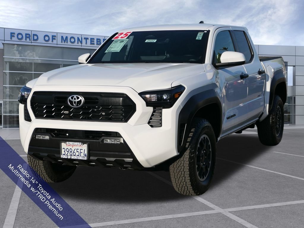 Used 2025 Toyota Tacoma TRD Off-Road AWD/4WD image 8