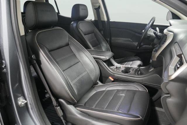 Used 2020 GMC Acadia Denali image 32
