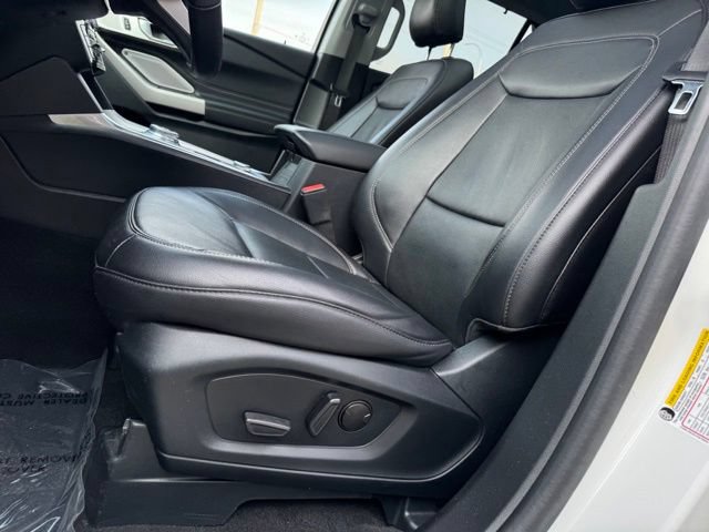 Certified 2024 Ford Explorer Limited w/ Limited Technology Package AWD/4WD image 6