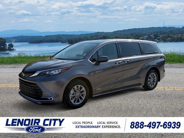Used 2021 Toyota Sienna XLE FWD image 7
