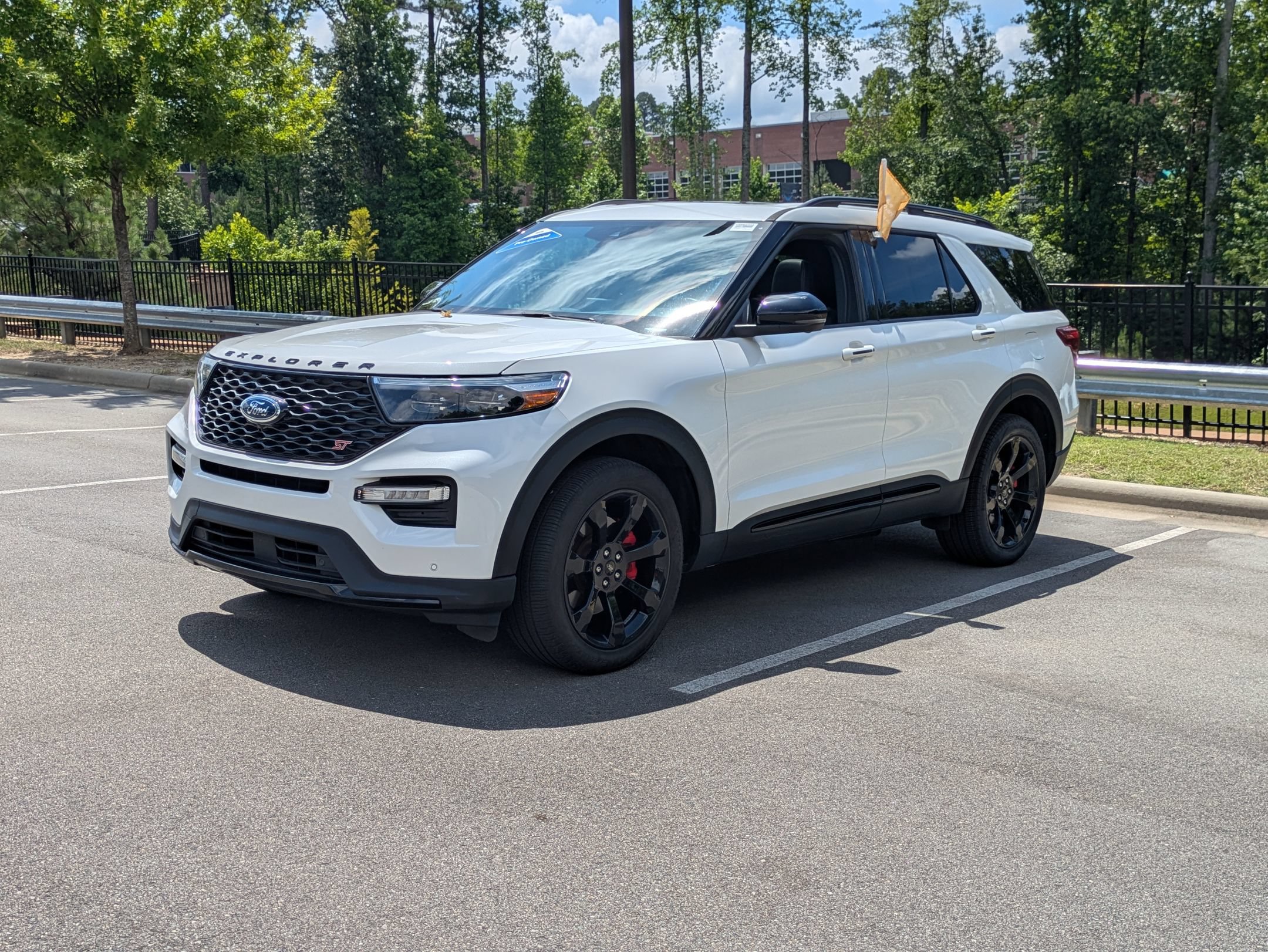 Certified 2023 Ford Explorer ST w/ Equipment Group 401A AWD/4WD image 8