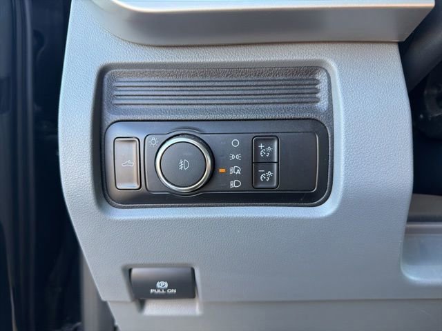 Certified 2025 Ford F350 XLT image 27