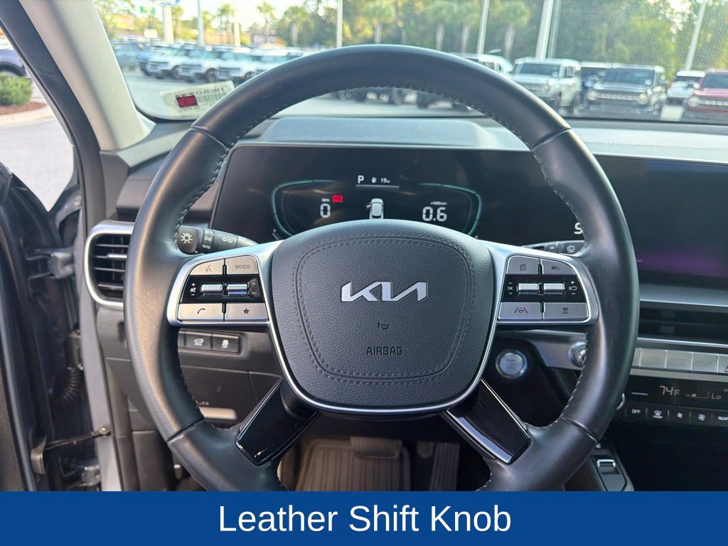 Used 2025 Kia Telluride S FWD image 22