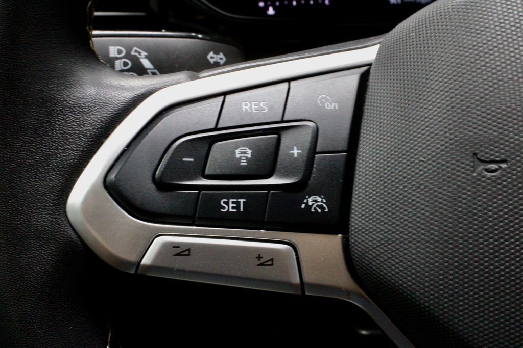 Used 2024 Volkswagen Taos S image 27