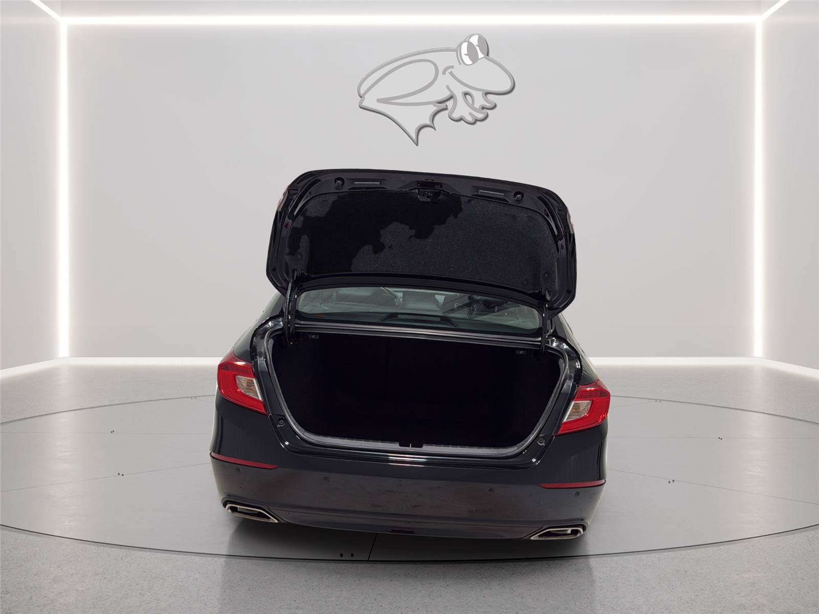 Used 2021 Honda Accord Touring image 9