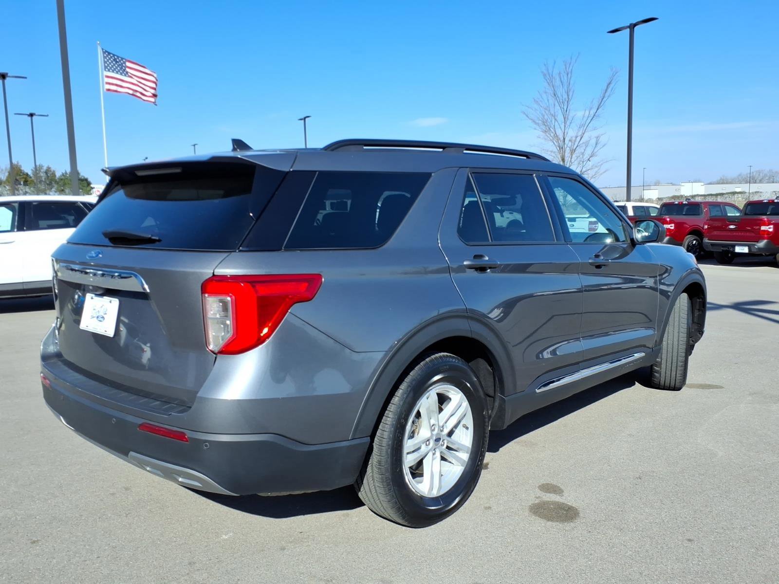 Certified 2024 Ford Explorer XLT w/ Equipment Group 202A image 5