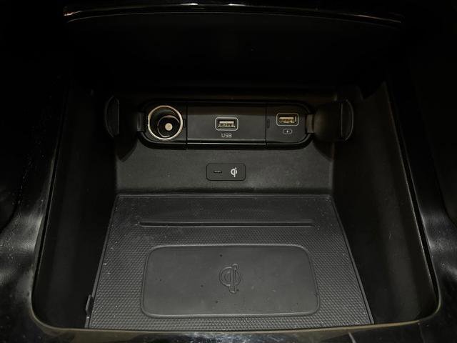 Used 2022 Kia Telluride EX w/ EX Premium Package image 29