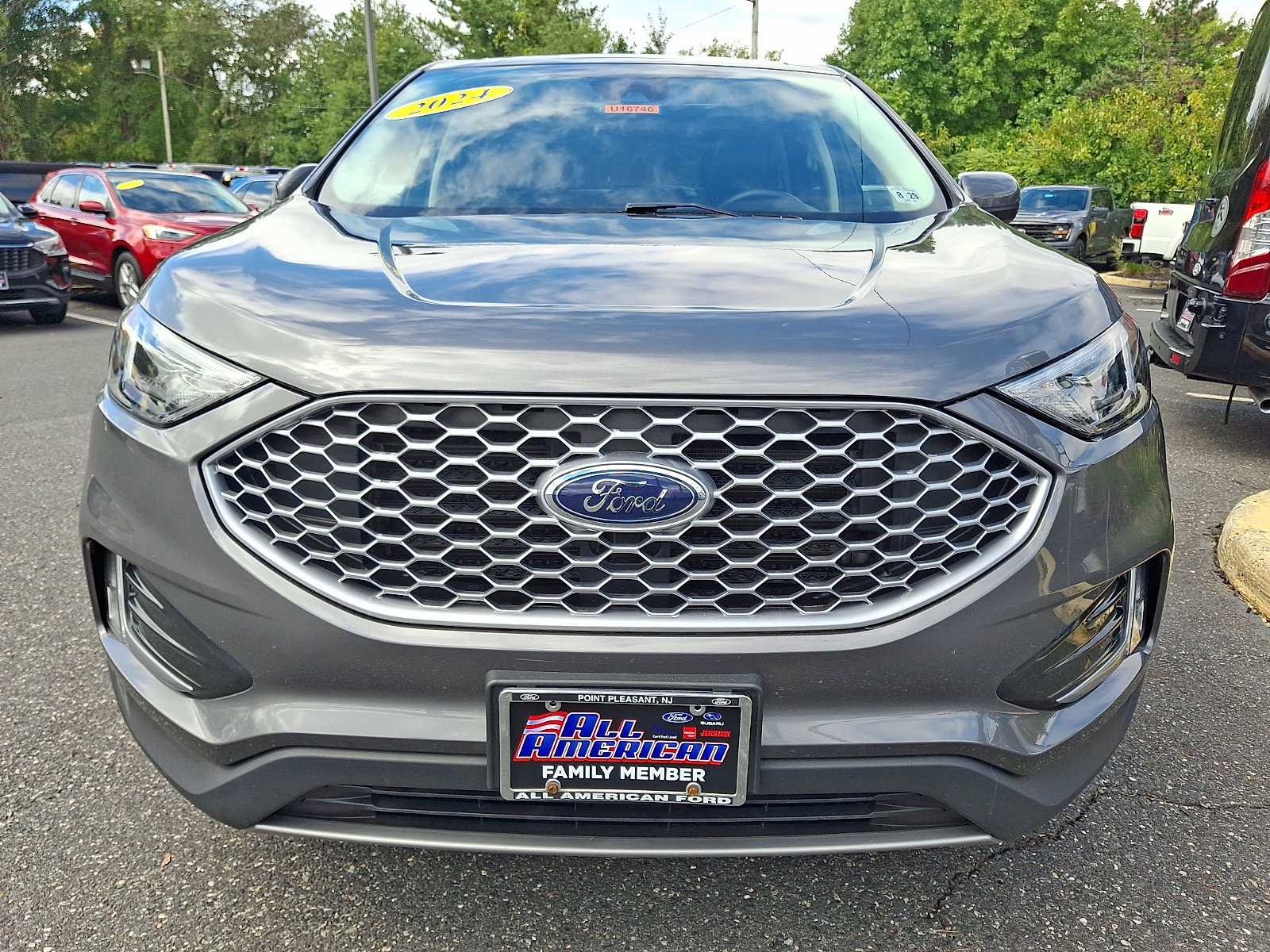 Certified 2024 Ford Edge SEL w/ Convenience Package AWD/4WD image 3