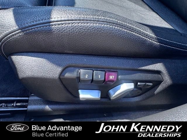 Used 2017 BMW 330i xDrive Sedan AWD/4WD image 15