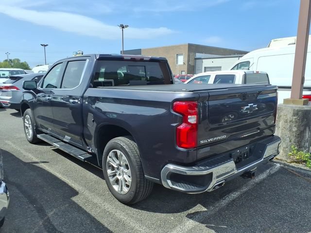 Used 2022 Chevrolet Silverado 1500 LTZ w/ LTZ Premium Package AWD/4WD image 10