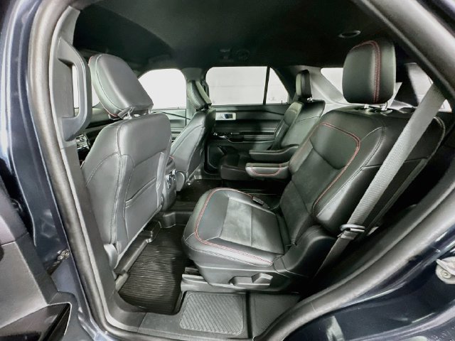 Certified 2023 Ford Explorer ST-Line w/ Class IV Trailer Tow Package AWD/4WD image 32