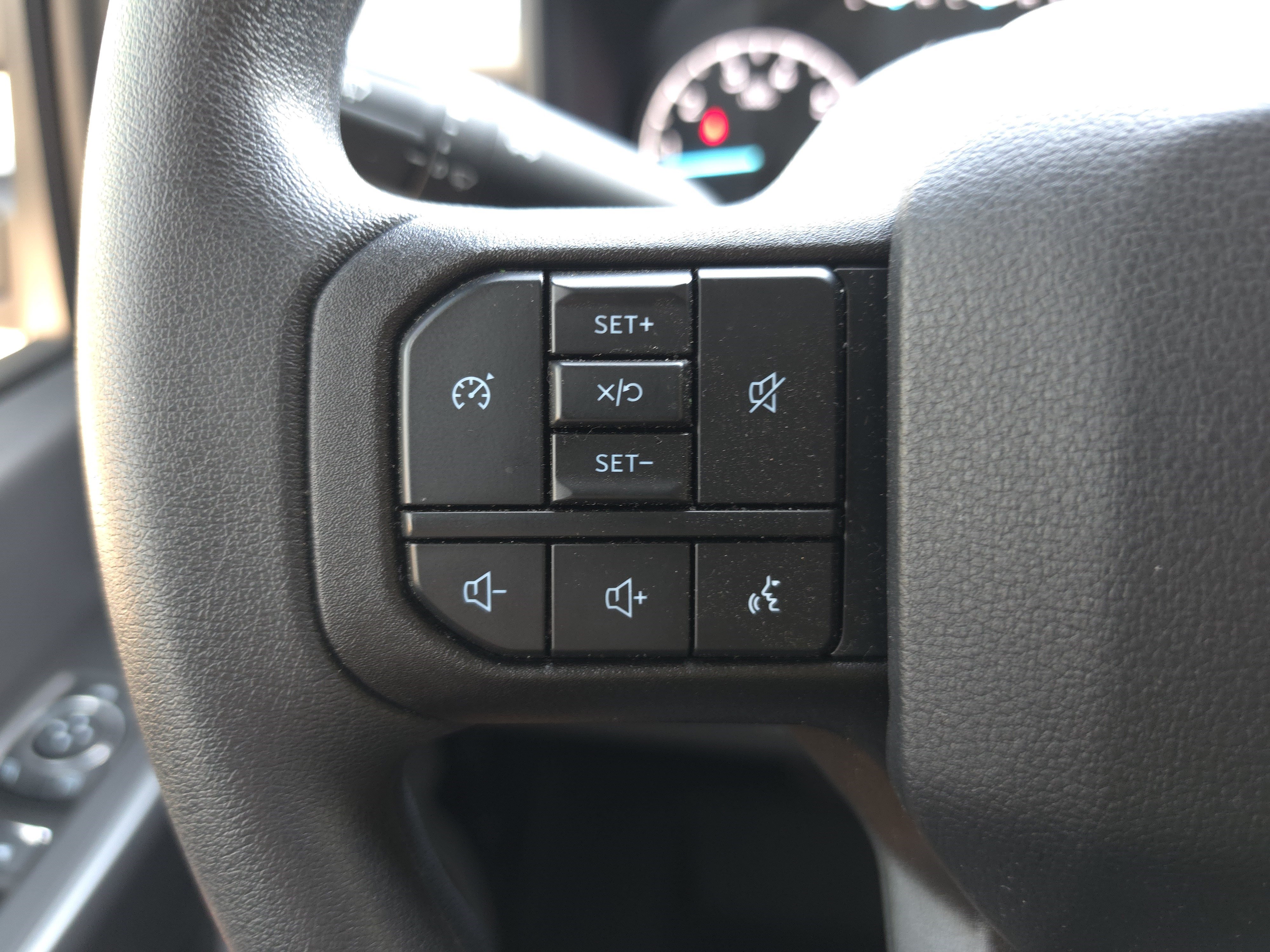 Certified 2026 Ford F250 XLT w/ Tremor Off-Road Package AWD/4WD image 17