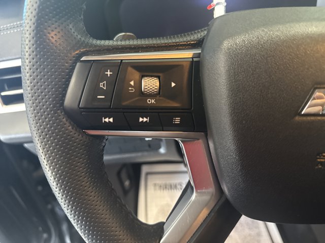 Used 2024 Mitsubishi Outlander FWD image 8