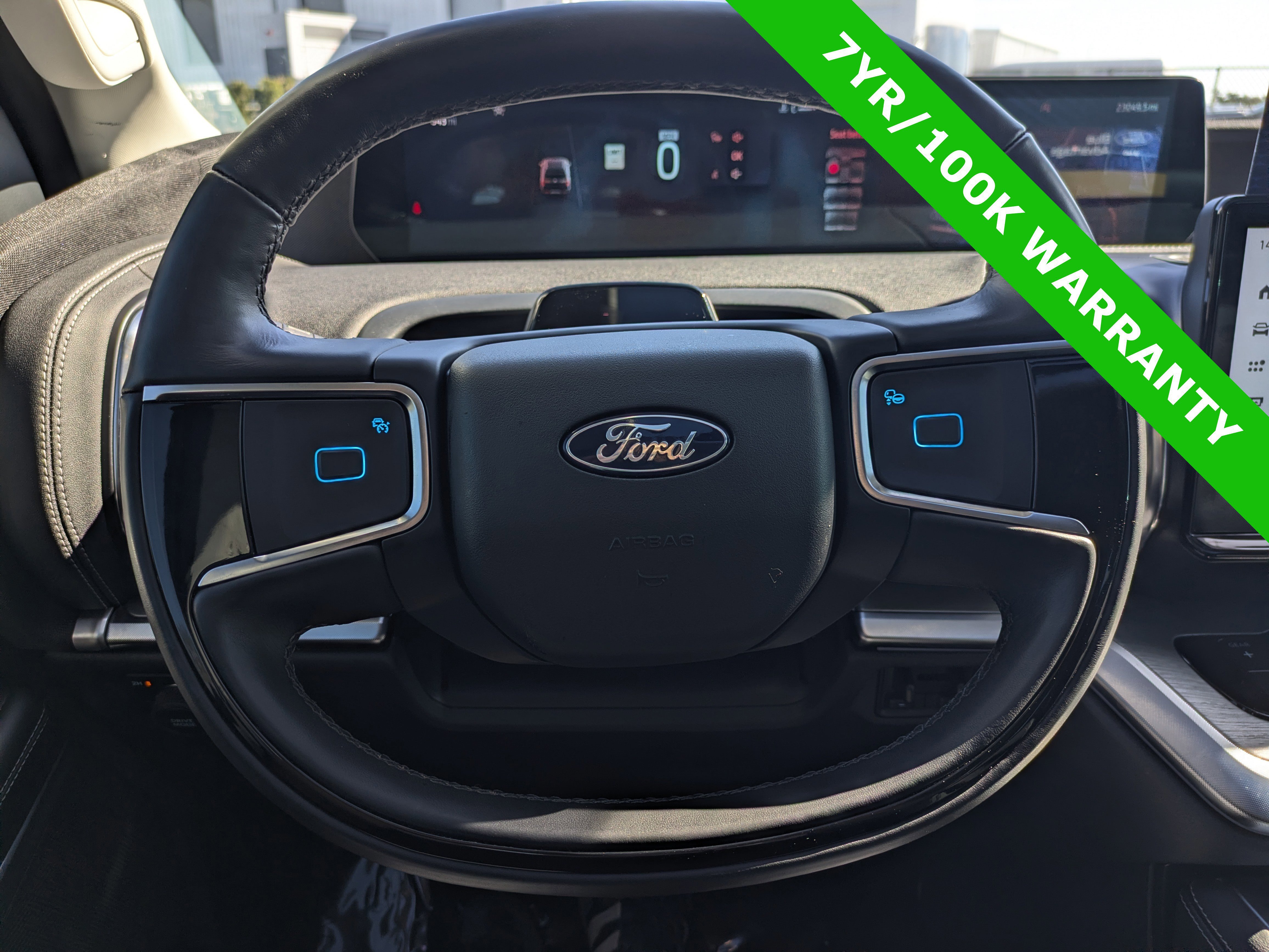 Certified 2025 Ford Expedition Max Platinum image 31