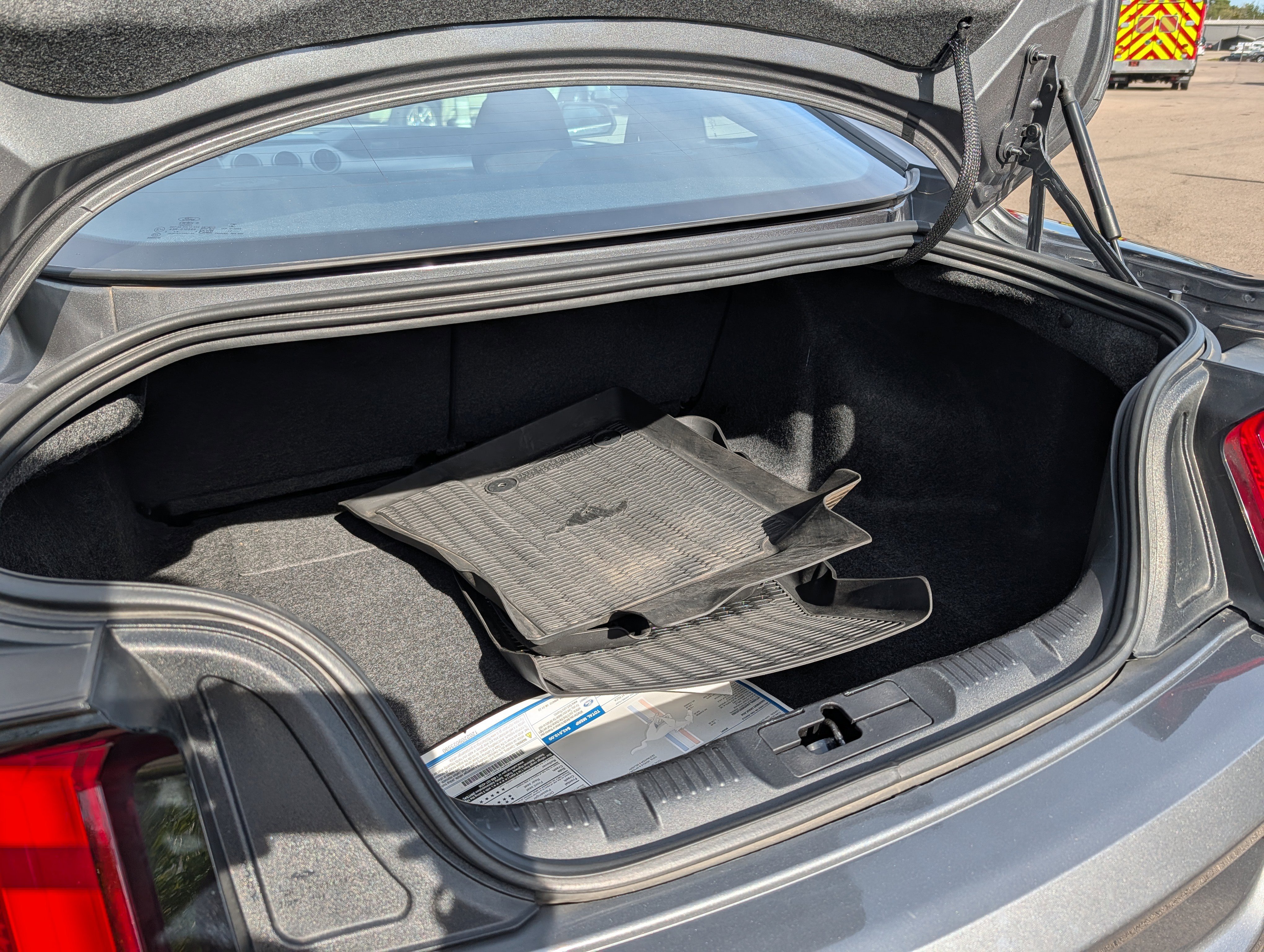 Certified 2022 Ford Mustang GT w/ Black Accent Package image 26