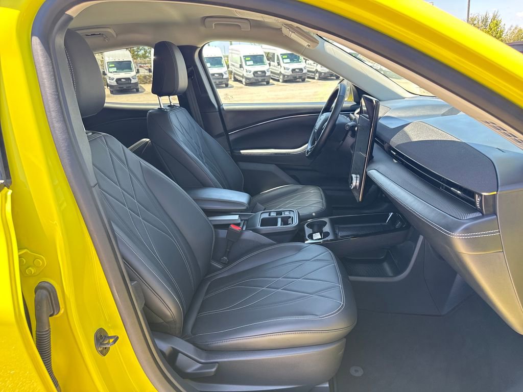 Certified 2025 Ford Mustang Mach-E Select RWD image 26