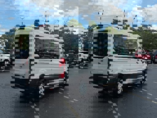 Certified 2022 Ford Transit 350 XL image 5